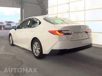 2025 Toyota Camry LE - miniatura 6