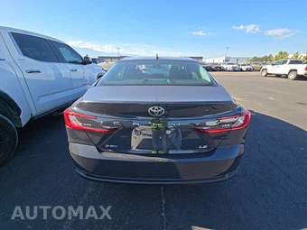 2025 Toyota Camry LE - miniatura 5