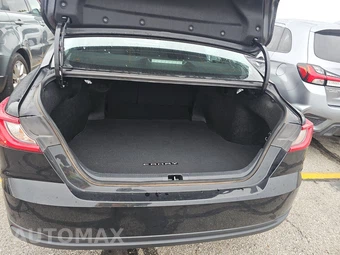2025 Toyota Camry LE - miniatura 16