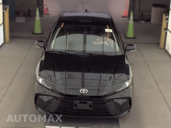 2025 Toyota Camry LE - miniatura 2
