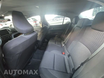 2025 Toyota Camry LE - miniatura 19
