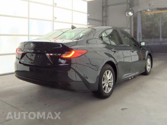 2025 Toyota Camry LE - miniatura 5