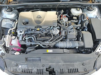 2025 Toyota Camry LE - miniatura 15