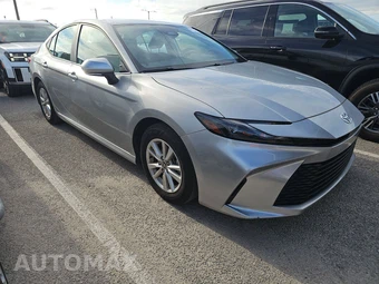 2025 Toyota Camry LE - miniatura 3