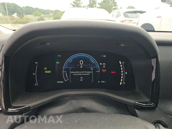 2025 Toyota Camry LE - miniatura 12