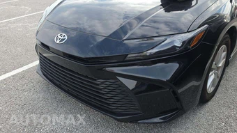 2025 Toyota Camry LE - miniatura 26