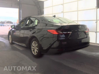 2025 Toyota Camry LE - miniatura 6