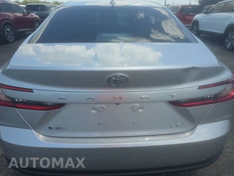 2025 Toyota Camry LE - miniatura 5