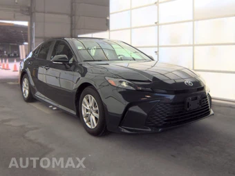 2025 Toyota Camry LE - miniatura 3