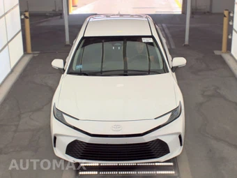 2025 Toyota Camry LE - miniatura 2