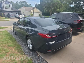 2025 Toyota Camry LE - miniatura 6