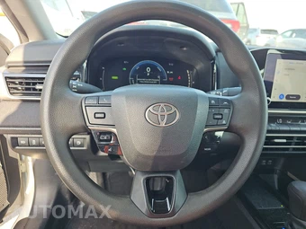2025 Toyota Camry LE - miniatura 16