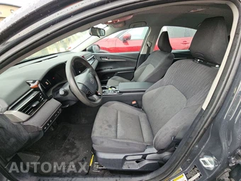 2025 Toyota Camry LE - miniatura 13