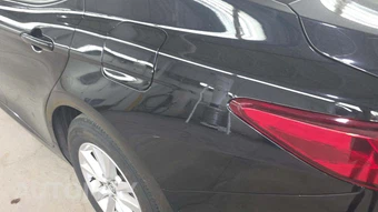 2025 Toyota Camry LE - miniatura 24