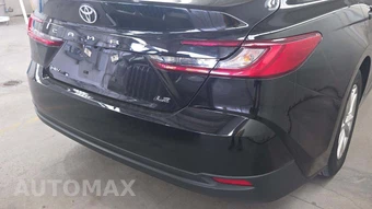 2025 Toyota Camry LE - miniatura 28