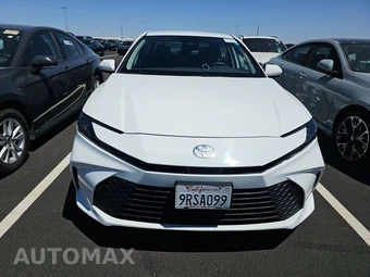 2025 Toyota Camry LE - miniatura 2