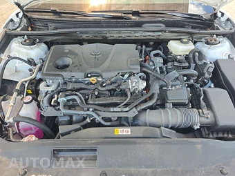 2025 Toyota Camry LE - miniatura 15