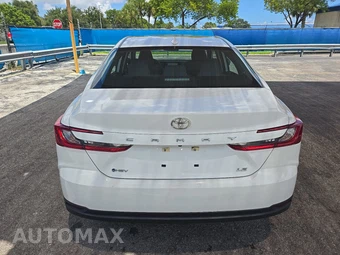 2025 Toyota Camry LE - miniatura 5