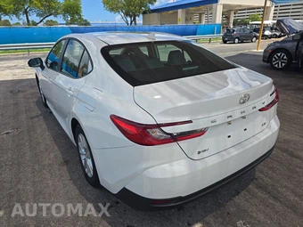 2025 Toyota Camry LE - miniatura 6
