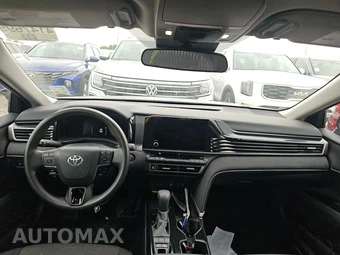 2025 Toyota Camry LE - miniatura 11
