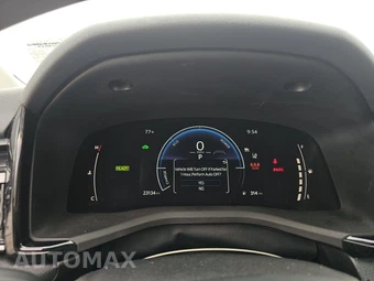2025 Toyota Camry LE - miniatura 12