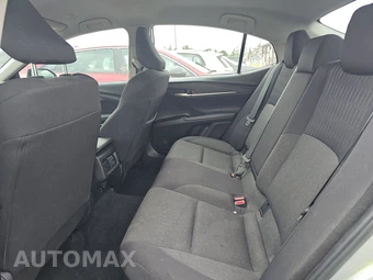 2025 Toyota Camry LE - miniatura 13