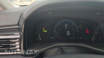 2025 Toyota Camry LE - miniatura 22