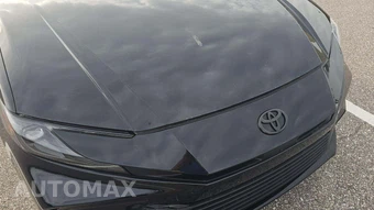 2025 Toyota Camry LE - miniatura 34