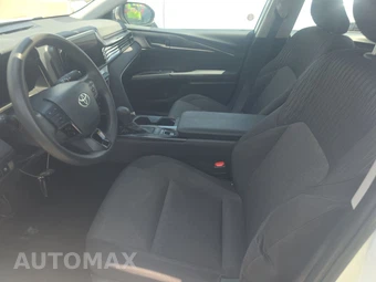 2025 Toyota Camry LE - miniatura 7