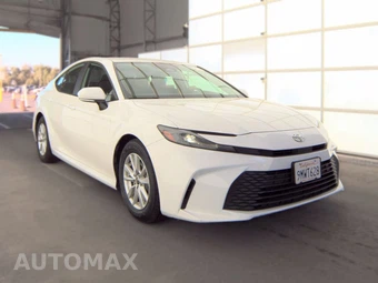 2025 Toyota Camry LE - miniatura 4
