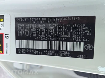 2025 Toyota Camry LE - miniatura 14