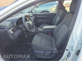 2025 Toyota Camry LE - miniatura 7