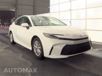 2025 Toyota Camry LE - miniatura 3