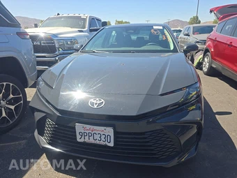 2025 Toyota Camry LE - miniatura 2