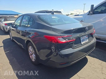 2025 Toyota Camry LE - miniatura 6