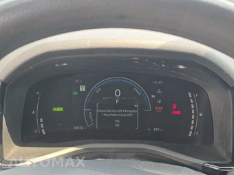 2025 Toyota Camry LE - miniatura 12