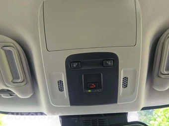 2025 Toyota Camry LE - miniatura 29