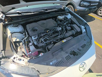 2025 Toyota Camry LE - miniatura 14