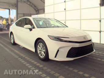 2025 Toyota Camry LE - miniatura 3