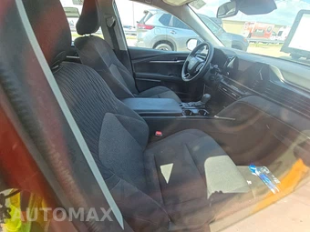 2025 Toyota Camry LE - miniatura 14