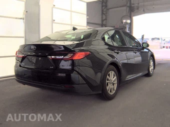 2025 Toyota Camry LE - miniatura 5