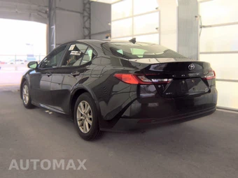 2025 Toyota Camry LE - miniatura 8