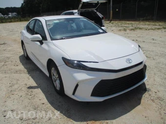 2025 Toyota Camry LE - miniatura 5