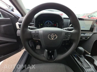 2025 Toyota Camry LE - miniatura 10