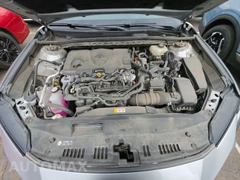 2025 Toyota Camry LE - miniatura 15