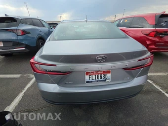 2025 Toyota Camry LE - miniatura 5