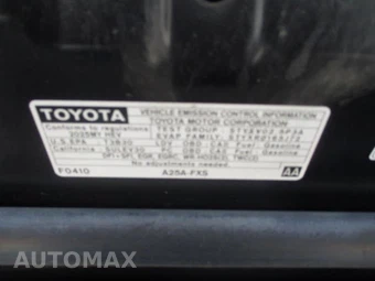 2025 Toyota Camry LE - miniatura 14