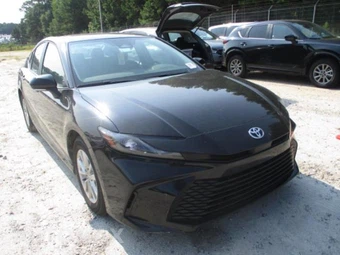2025 Toyota Camry LE - miniatura 24