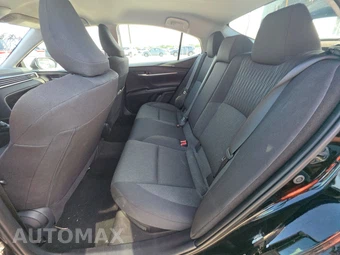 2025 Toyota Camry LE - miniatura 13