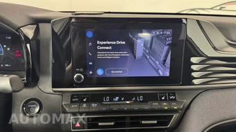 2025 Toyota Camry LE - miniatura 22